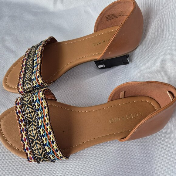 ANDIAMO COLORFUL PRINT  FLAT SANDAL - Picture 2 of 4